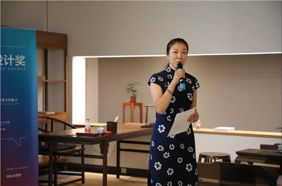 溪山清遠生活館市場總監王選文女士介紹溪山清遠生活館