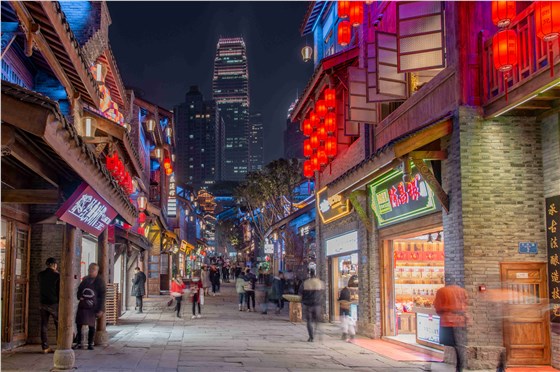 店招：煙火氣展現(xiàn)城市文化底蘊-1-信達電通